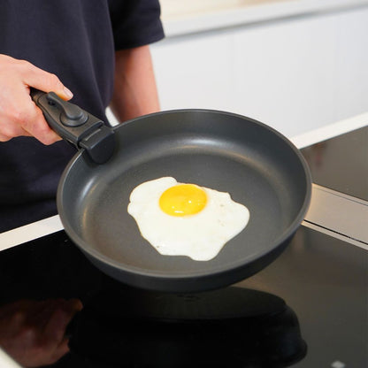 CookingTotem® Poêle à frire en céramique antiadhésive 25.5 cm